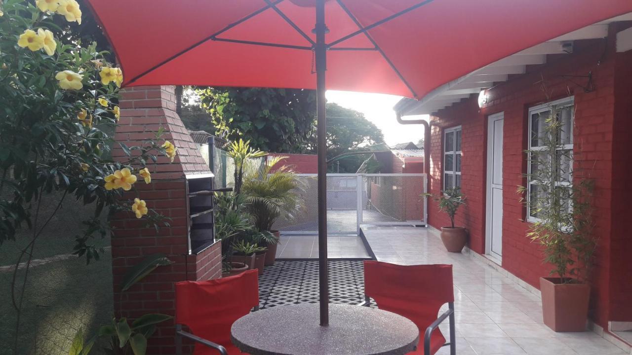 En Familia Villa Puerto Iguazú Eksteriør bilde