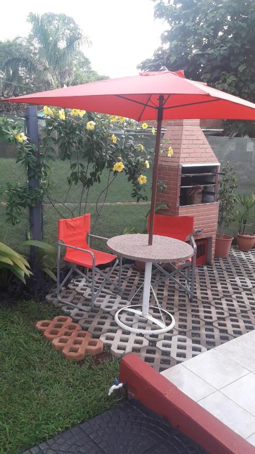 En Familia Villa Puerto Iguazú Eksteriør bilde